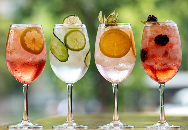 Bebidas alcoólicas engordam ? Aprenda o Drink redução de danos refrescante e baixo em calorias